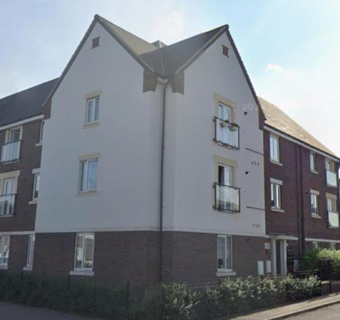 Crawley 2Bed Apartament Close To Gatwick Airport Copthorne  Exteriér fotografie